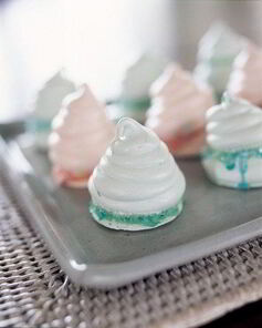 Безе с мятной карамелью