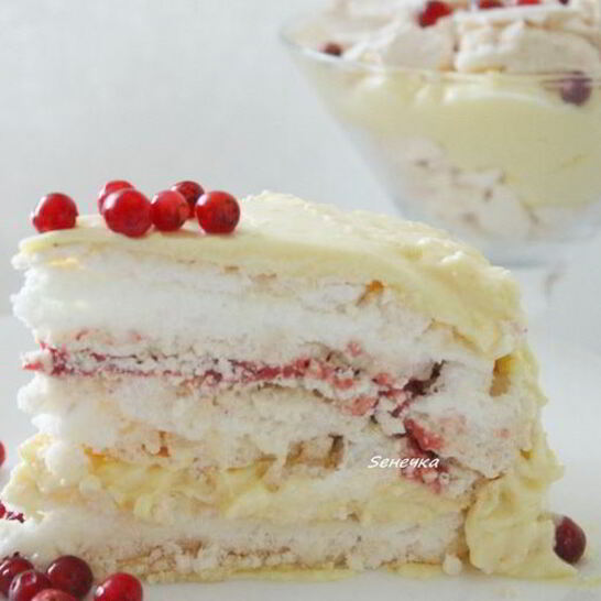Рецепт торта-безе с брусничным курдом