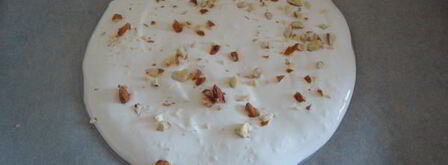 торт-безе с творожно-малиновой начинкой. Шаг 4