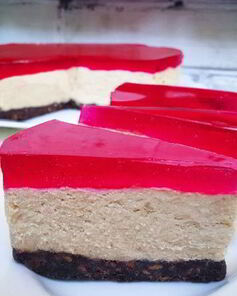 Чизкейк с халвой без выпечки