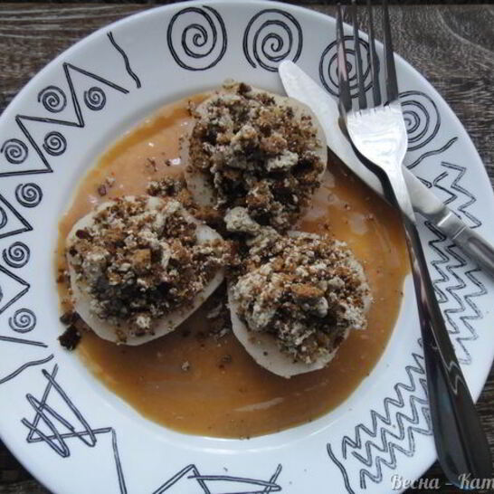 Рецепт грушевых лодочек с пряником и халвой