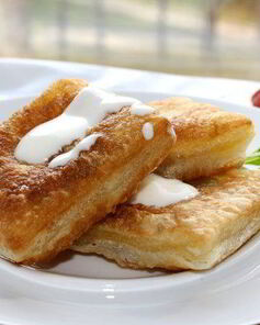 Десертные равиоли со сливочным кремом