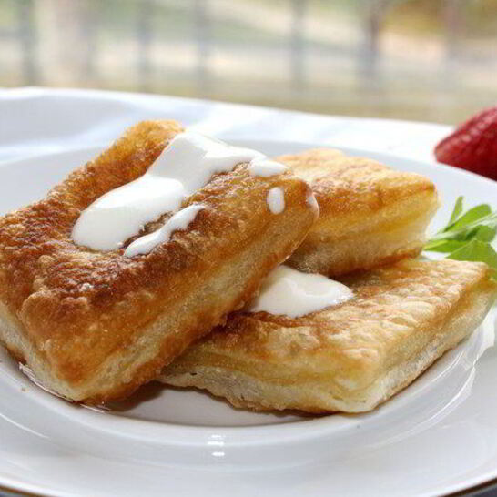 Рецепт десертных равиолей со сливочным кремом