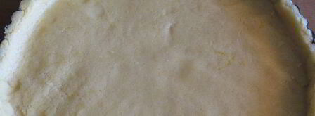 кростата с клубникой и миндальным заварным кремом. Шаг 9