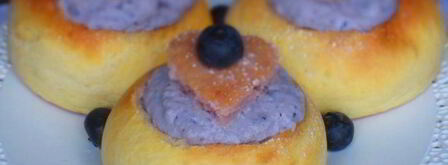 мини-бриоши с творожно-черничным кремом. Шаг 10