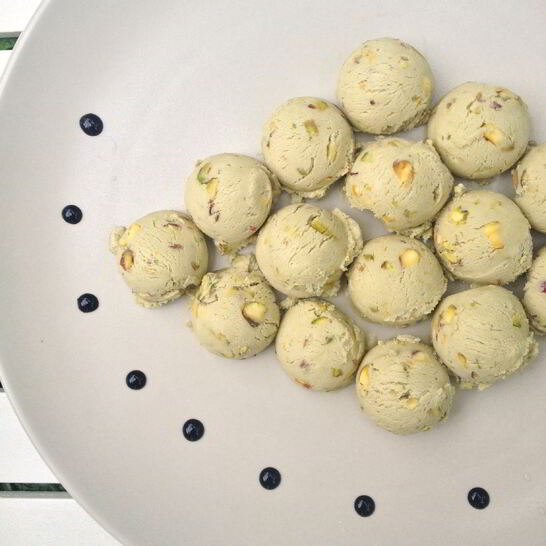 Рецепт семифреддо с фисташками и бальзамическим кремом