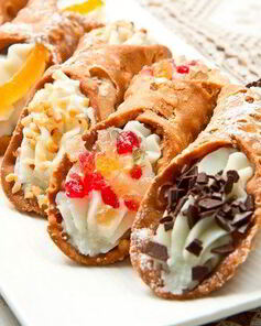 Сицилийские канноли с творожным кремом