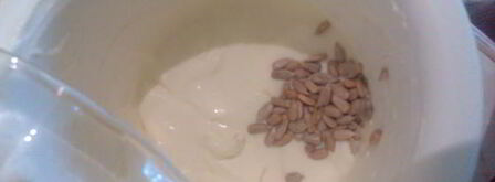 творожный крем с семечками. Шаг 3