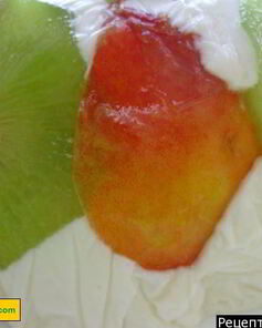 Творожный десерт с мармеладом