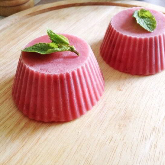 Рецепт клубнично-ревеневого мороженого