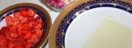 клубничный мусс в клубнике. Шаг 3