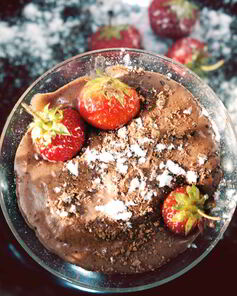 Шоколадный мусс со сливками