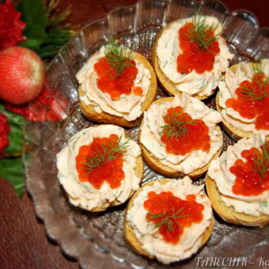 Рецепт закуски праздничной форелевый мусс с икрой