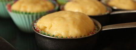 куличи с апельсиновой цедрой и вяленой клюквой. Шаг 11