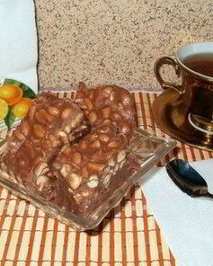 Домашний щербет с дробленым арахисом