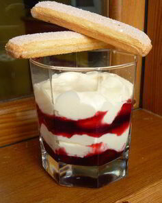 Вишневое Тирамису