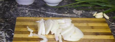 азу из говядины с солеными огурцами. Шаг 3