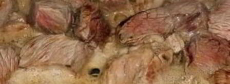 азу из свинины в горшочках. Шаг 4