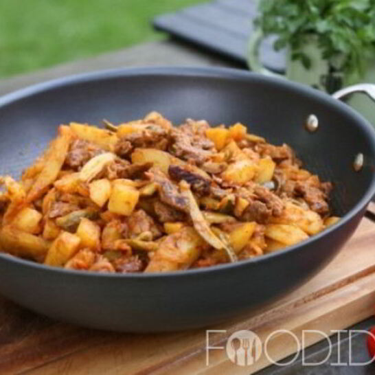 Рецепт азу по-татарски с солеными огурцами