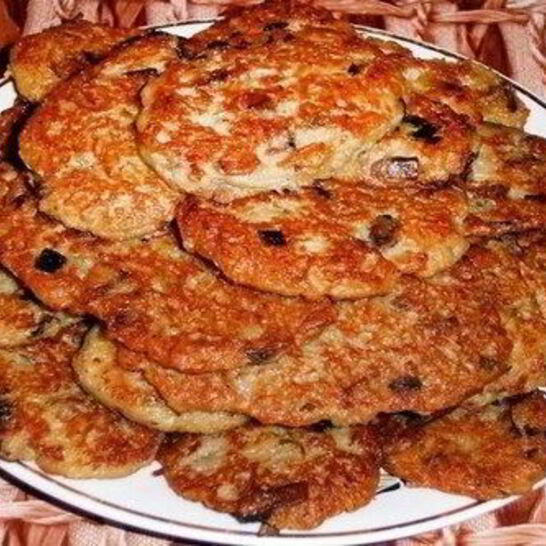 Рецепт деревенских драников с луком и грибами