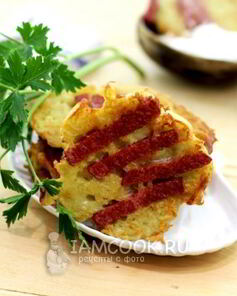 Драники с колбасой