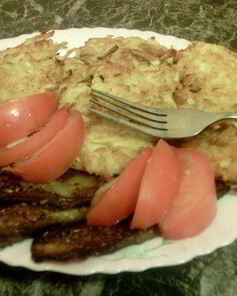 Картофельные драники с баклажанами