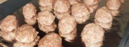 фрикадельки в духовке с подливкой. Шаг 8