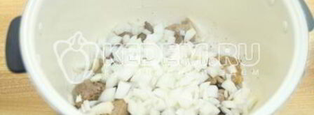 картофель с мясом в мультиварке. Шаг 5