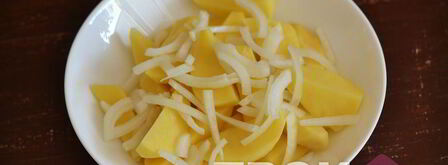 картофель в фольге. Шаг 3