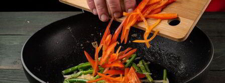 пикантный рис в воке. Шаг 6