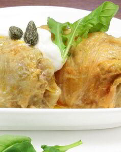 Голубцы, тушенные в сметане