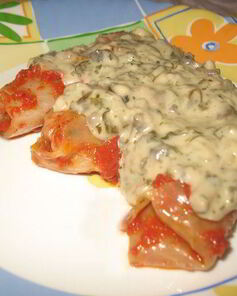 Постные голубцы с грибным соусом