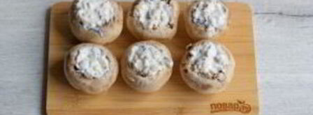 фаршированные шампиньоны шикарные. Шаг 9