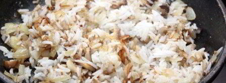 фаршированые грибы рисовое чудо. Шаг 4