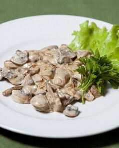 Шампиньоны со сливками