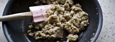 запеченные грибы с начинкой. Шаг 5