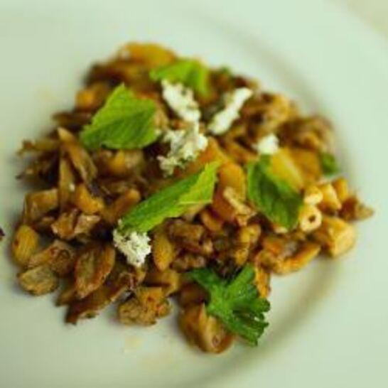 Рецепт жаренных лисичек с шевром и мятой