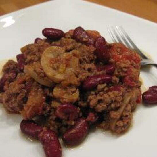 Рецепт гуляша из фарша и консервированной фасоли