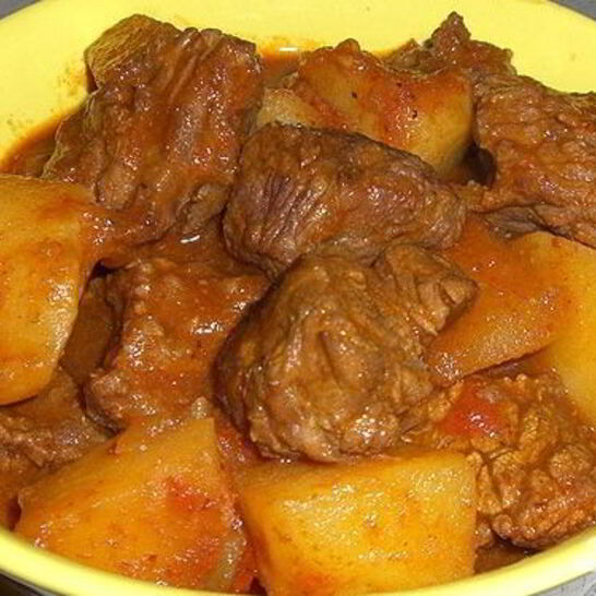 Рецепт гуляша из говядины с помидорами