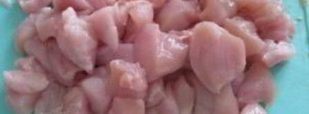 гуляш из курицы в мультиварке. Шаг 3