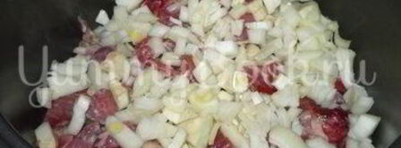 гуляш из мультиварки. Шаг 3