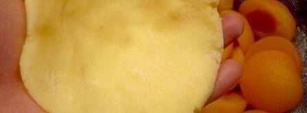 клецки с абрикосовой серединкой верю я, день придет. Шаг 7