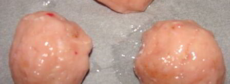 котлеты из индейки с айвой под голубым соусом и шафраном. Шаг 4