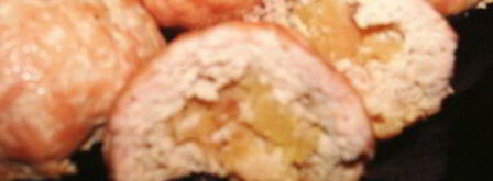 котлеты из индейки с айвой под голубым соусом и шафраном. Шаг 6