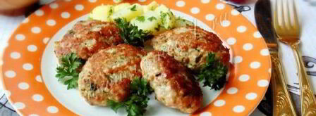 котлеты с сыром и отварным яйцом. Шаг 11