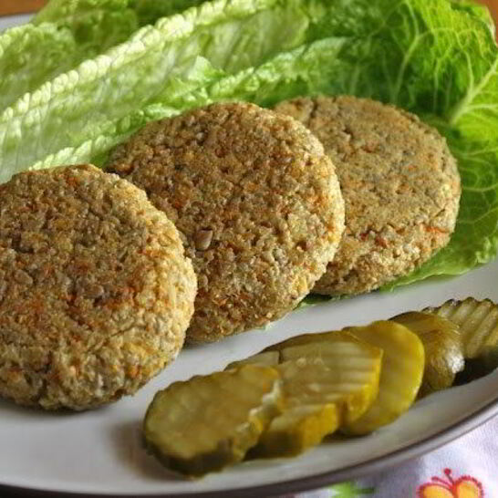 Рецепт рисовых котлет с морковью и семечками