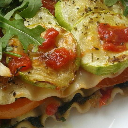 Рецепт лазаний с кабачками, шпинатом и сладким перцем