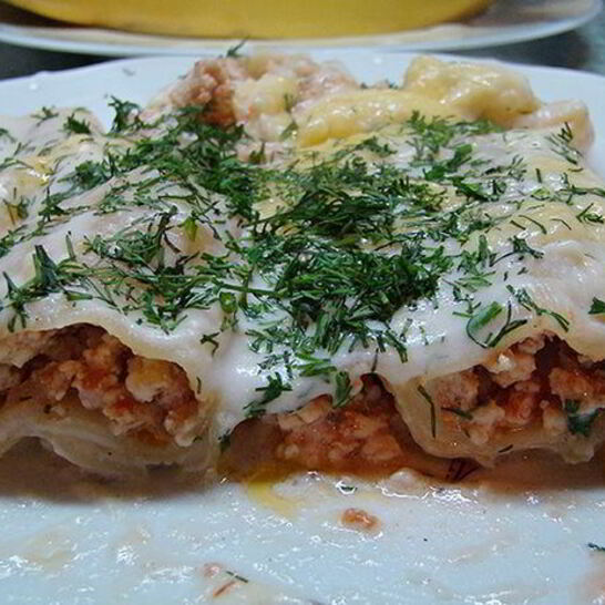 Рецепт каннелоней с мясной начинкой под соусом бешамель