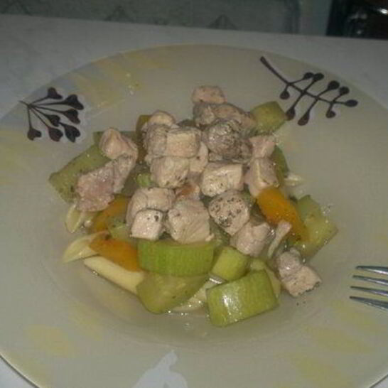 Рецепт пасты с двумя видами свинины и овощами