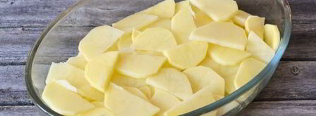 мясо по-французски с картофелем и фаршем. Шаг 8